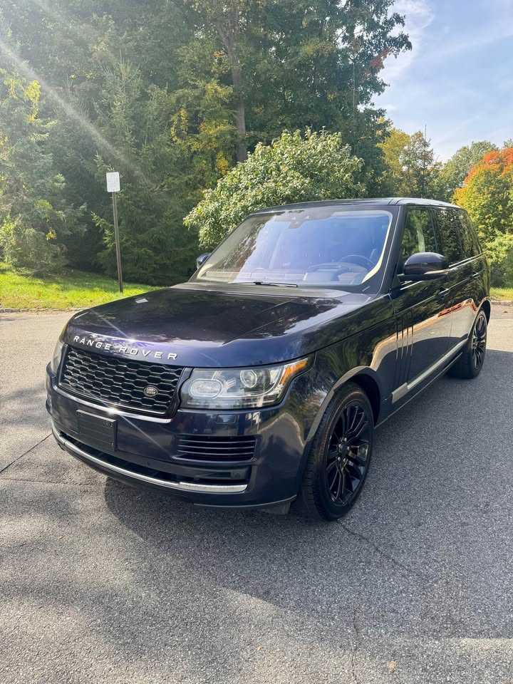 Range Rover seller photo 1 of 19